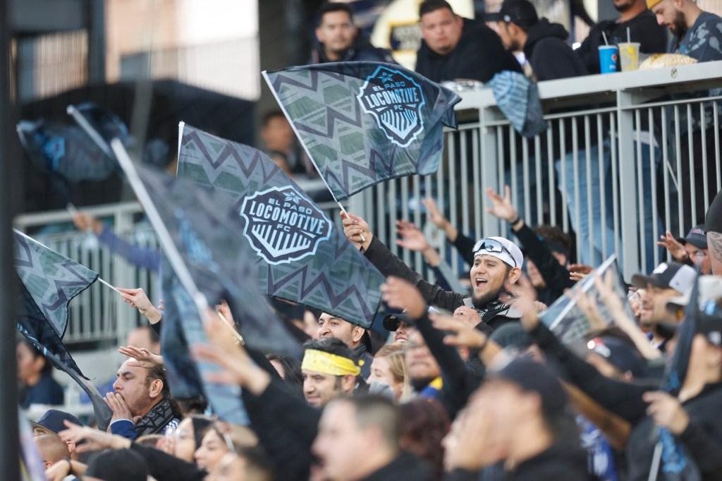 Las Vegas Lights FC vs. El Paso Locomotive FC - Game Highlights